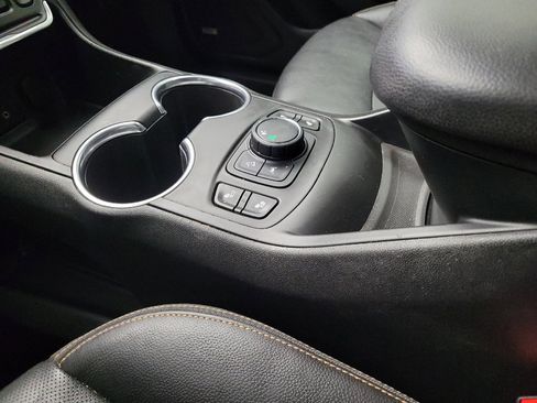 Used 2020 GMC Terrain SLT w/ Preferred Package FWD image 26