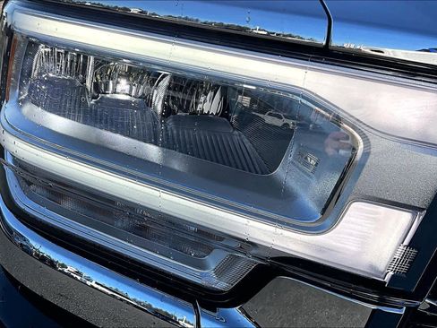 Used 2024 RAM 2500 Laramie w/ Safety Group image 31