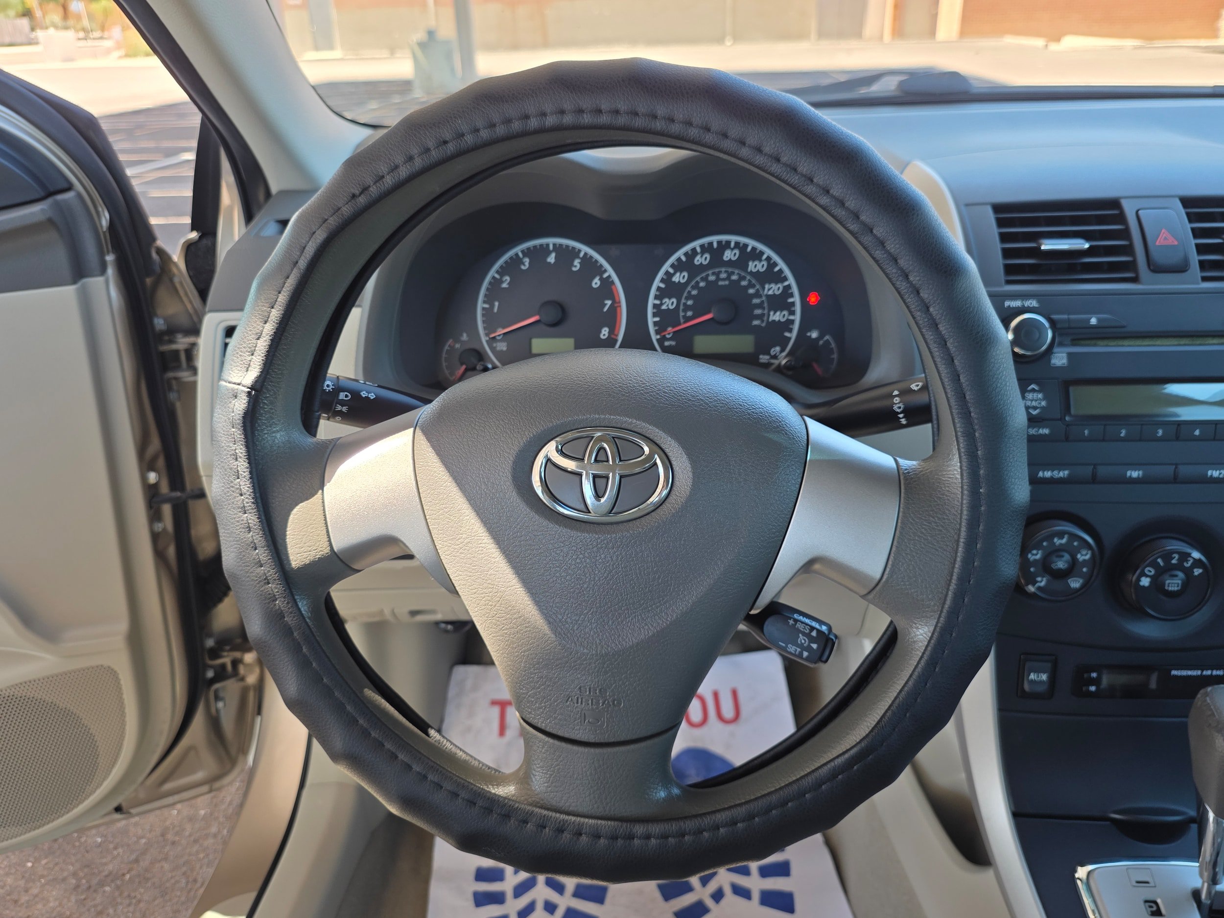 Used 2010 Toyota Corolla LE FWD image 15