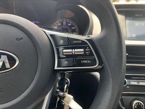Used 2020 Kia Optima LX FWD image 25