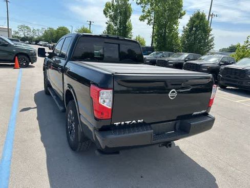 Used 2017 Nissan Titan PRO-4X w/ Pro-4x Convenience Package AWD/4WD image 19