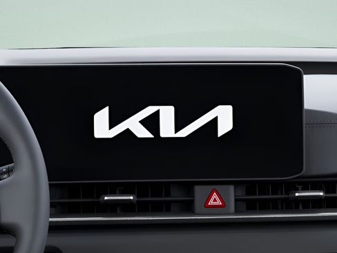 New 2026 Kia Carnival EX FWD image 16
