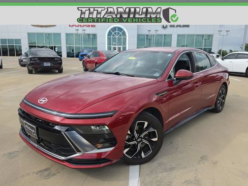 Used 2024 Hyundai Sonata SEL FWD image 1