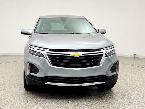 Used 2024 Chevrolet Equinox LT FWD image 2