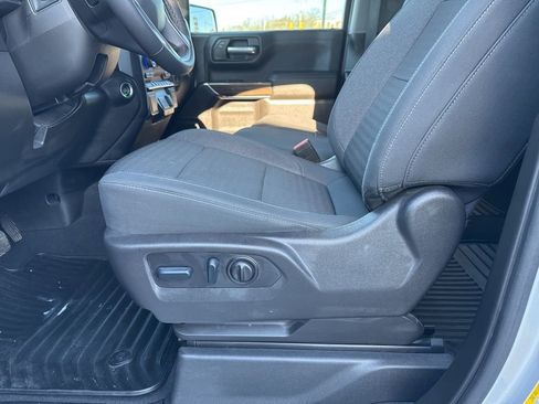 Used 2022 Chevrolet Silverado 1500 RST w/ Z71 Off-Road Package image 15