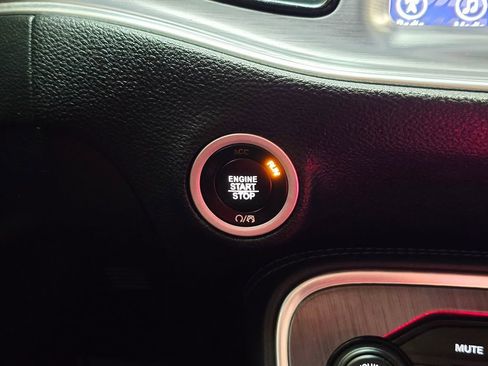 Used 2017 Dodge Challenger SXT w/ Blacktop Package image 30