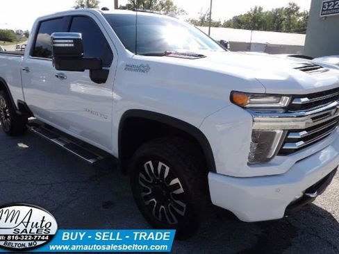 Used 2021 Chevrolet Silverado 2500 High Country image 9