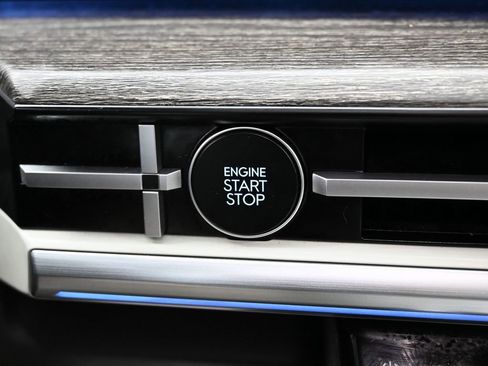 Used 2024 Hyundai Santa Fe Limited image 26