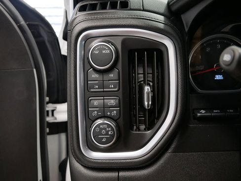 Used 2021 Chevrolet Silverado 1500 LTZ w/ Technology Package image 24