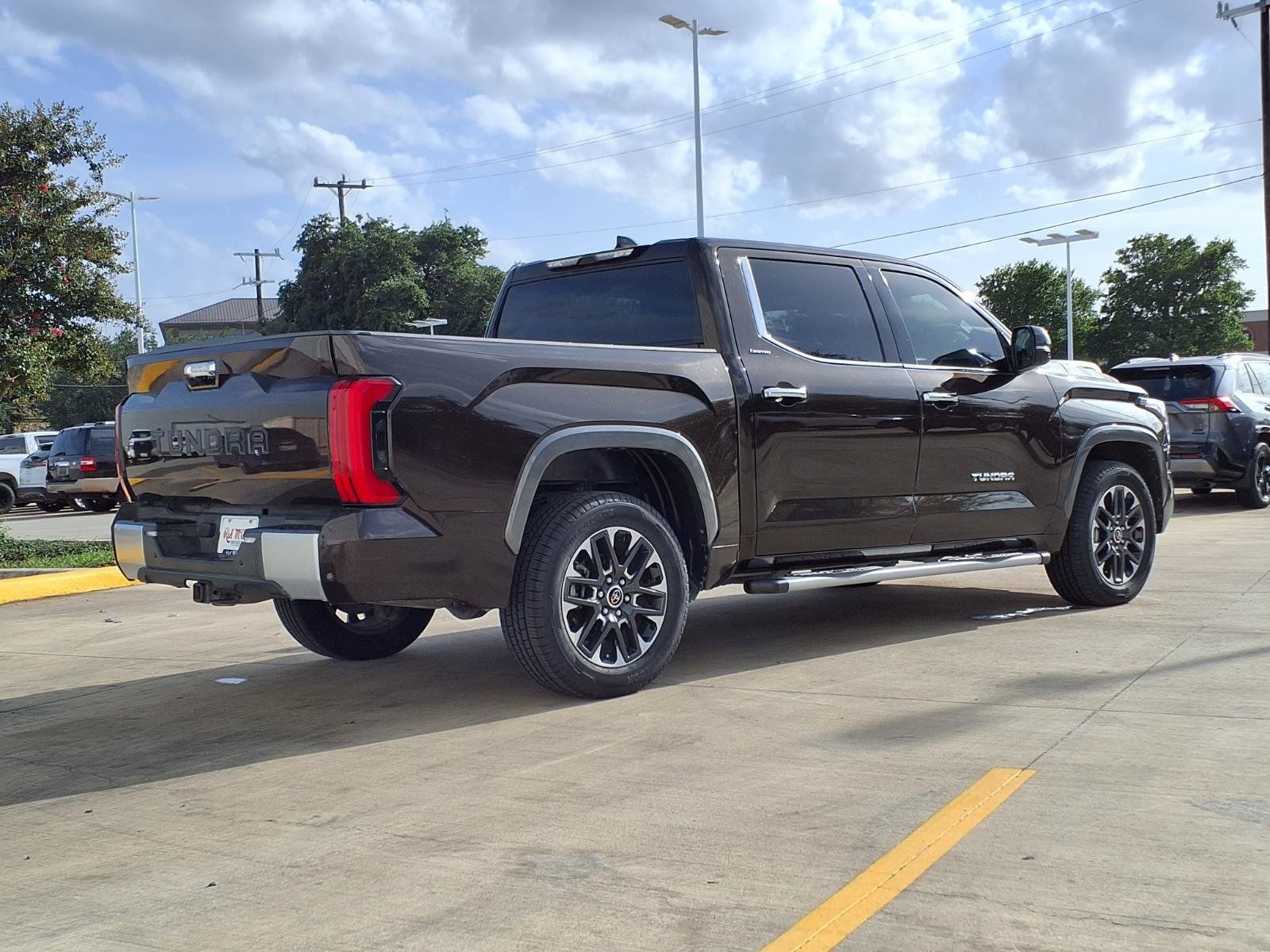 Used 2022 Toyota Tundra Limited RWD image 5