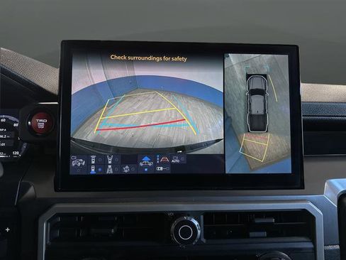 Used 2024 Toyota Tacoma TRD Sport w/ TRD Sport Premium Package image 10