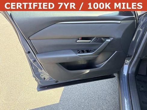 Used 2025 MAZDA CX-50 AWD 2.5 S w/ Preferred Package image 13