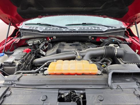 Used 2018 Ford F150 XLT w/ Equipment Group 302A Luxury AWD/4WD image 9