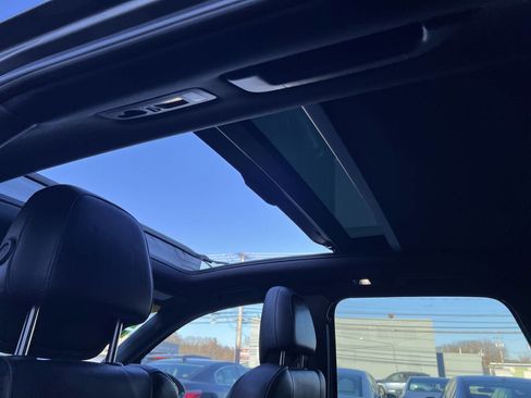 Used 2016 Porsche Cayenne S w/ Premium Package image 28