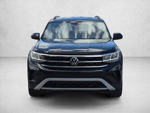Used 2023 Volkswagen Atlas SE FWD image 2