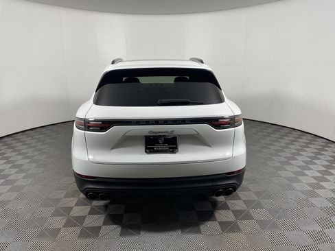 Used 2020 Porsche Cayenne S image 6