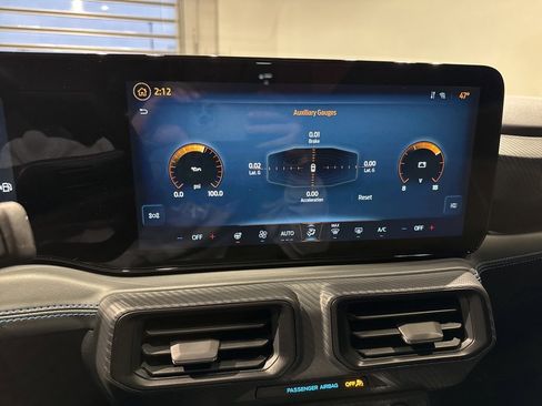 Used 2025 Ford Mustang Dark Horse image 44