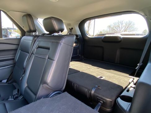 Certified 2023 Ford Explorer Limited AWD/4WD image 25