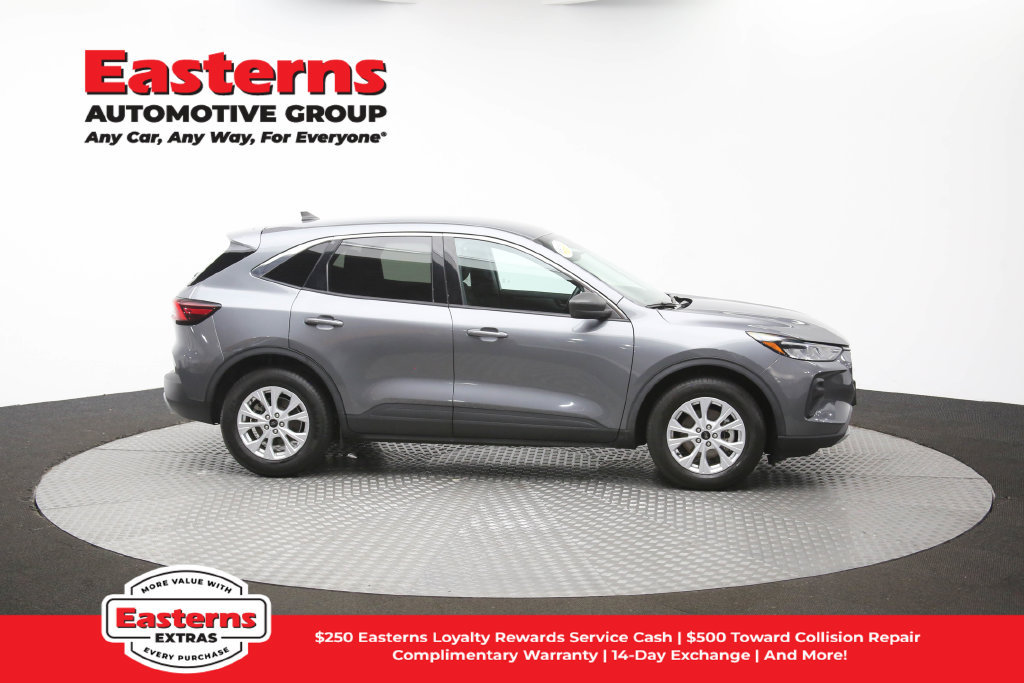 Used 2024 Ford Escape Active FWD image 46