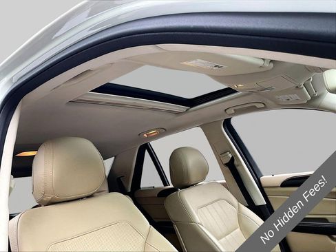 Used 2017 Mercedes-Benz GLE 350 w/ Premium 1 Package image 19