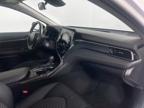 Used 2024 Toyota Camry SE FWD image 29