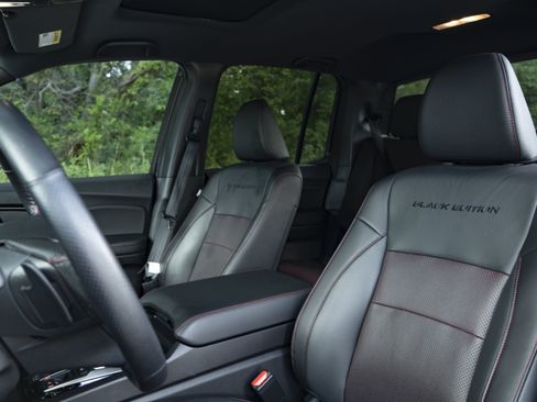 Used 2024 Honda Ridgeline Black Edition image 17