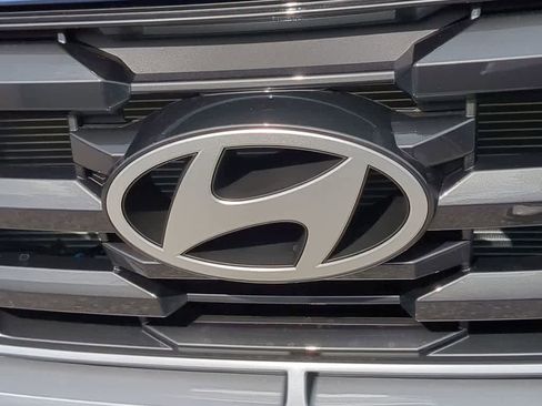 New 2026 Hyundai Tucson SE image 12
