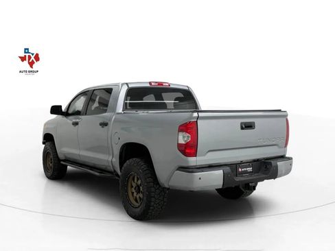 Used 2017 Toyota Tundra SR5 w/ TRD Off Road Package AWD/4WD image 53