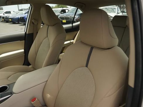 Used 2024 Toyota Camry LE FWD image 10