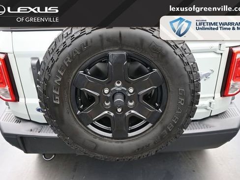 Used 2024 Ford Bronco Black Diamond AWD/4WD image 10