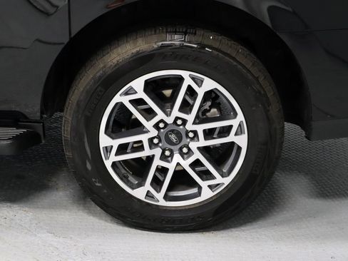 Used 2026 Ford Expedition Max Active AWD/4WD image 18
