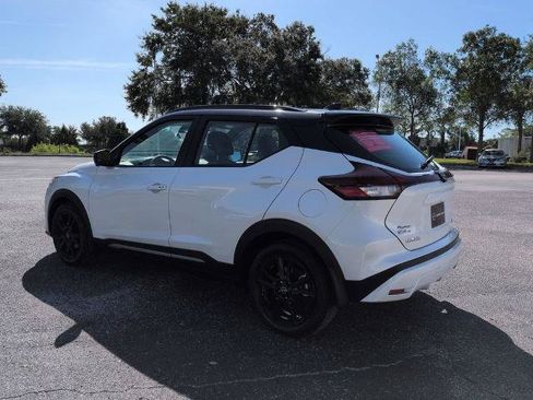 Certified 2023 Nissan Kicks SR w/ SR Premium Package FWD image 6
