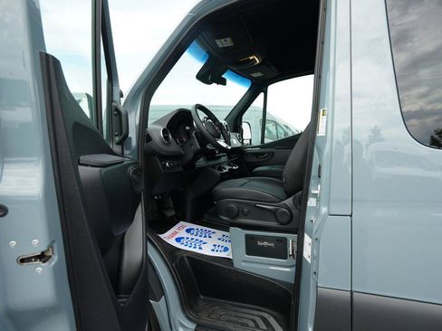 New 2026 Mercedes-Benz Sprinter 2500 image 17