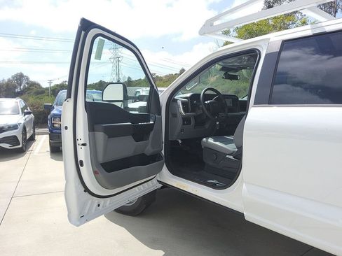 New 2026 Ford F550 2WD Crew Cab image 5