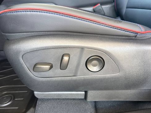 Used 2025 Chevrolet Silverado EV RST AWD/4WD image 19