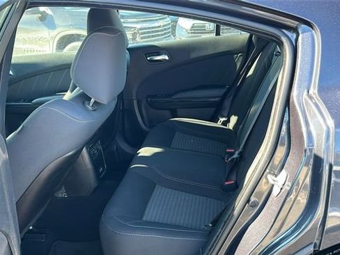 Used 2019 Dodge Charger SXT w/ Blacktop Package image 20