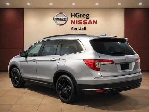 Used 2022 Honda Pilot Special Edition image 2