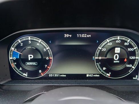 Used 2023 Mitsubishi Outlander AWD image 25