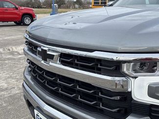 New 2026 Chevrolet Silverado 1500 LT w/ LPO, Dark Essentials Package video 3