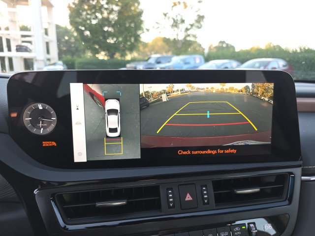 Used 2025 Lexus ES 350 Ultra Luxury FWD image 17