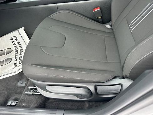 New 2025 Hyundai Elantra SEL w/ Cargo Package image 8