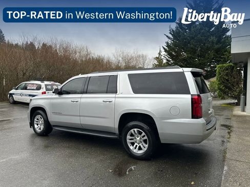 Used 2020 Chevrolet Suburban LT AWD/4WD image 5