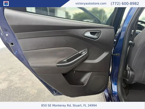 Used 2017 Ford Focus ST FWD image 32