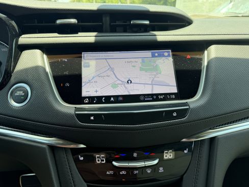 Used 2023 Cadillac XT5 Sportv AWD/4WD image 23
