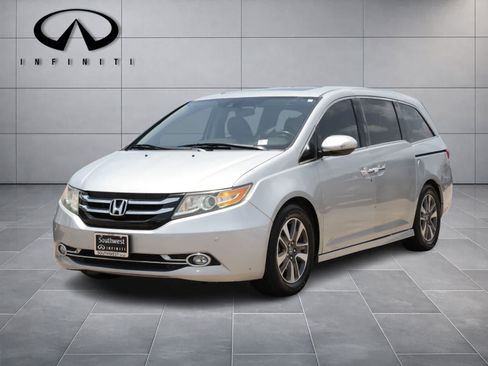 Used 2015 Honda Odyssey Touring Elite image 1