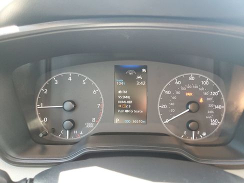 Used 2024 Toyota Corolla LE FWD image 20