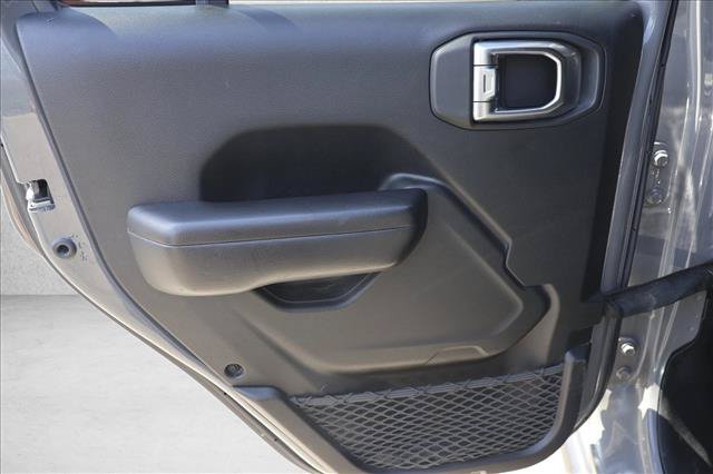 Used 2020 Jeep Gladiator Rubicon AWD/4WD image 21