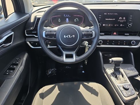 Certified 2023 Kia Sportage LX FWD image 12