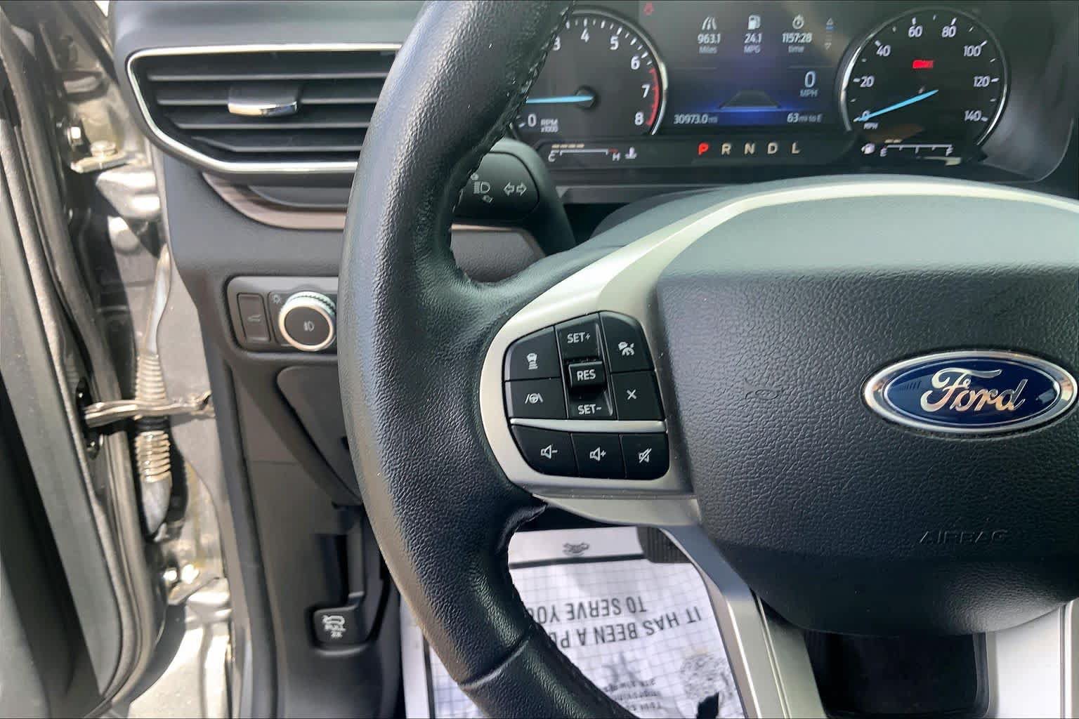 Used 2022 Ford Explorer Limited w/ Equipment Group 301A RWD image 24