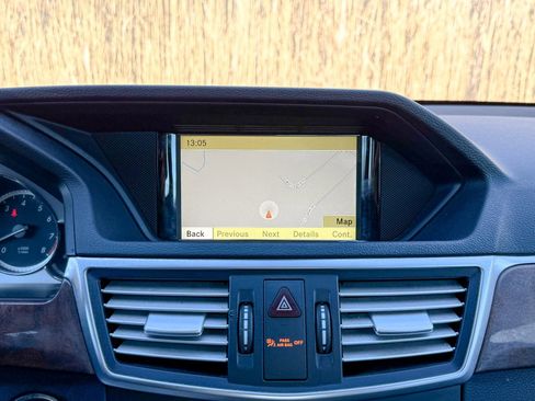 Used 2012 Mercedes-Benz E 350 4MATIC Sedan image 23